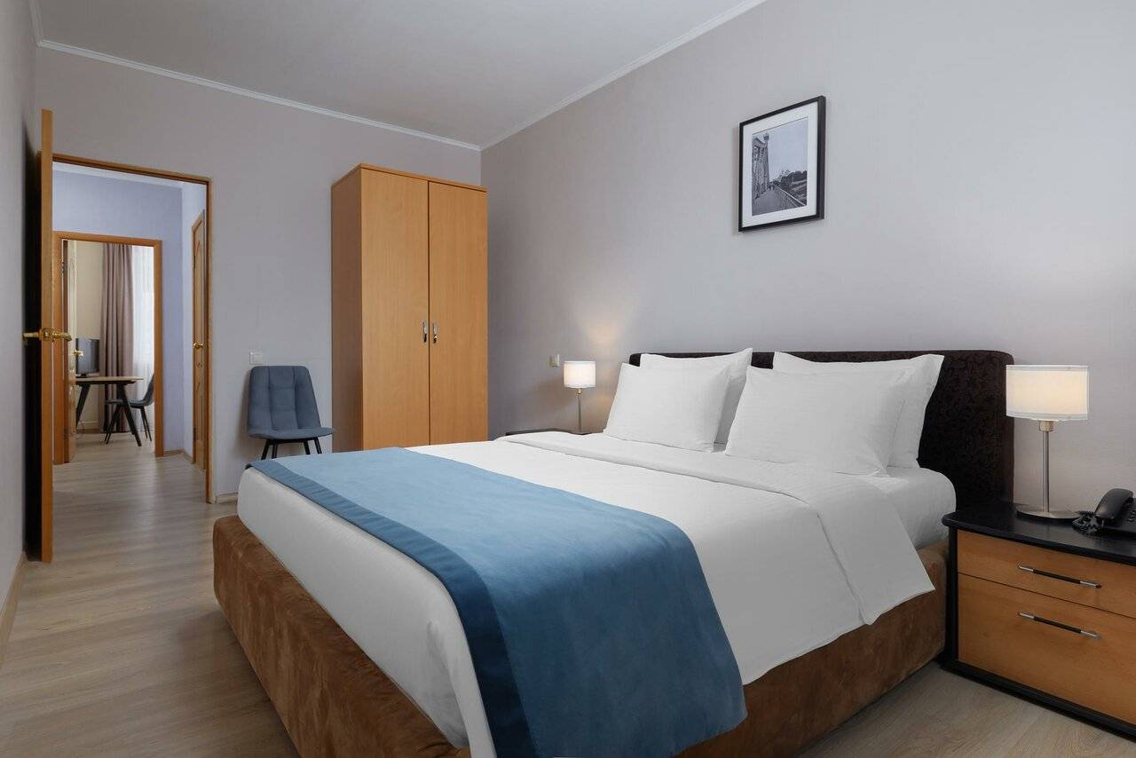 Фотографии номера Апартаменты бизнес (без кухни) в Гостинице Волга Москва