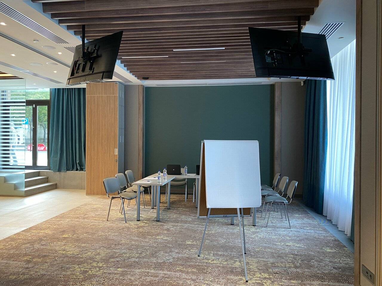 Фото Гостиницы Волга Москва 92