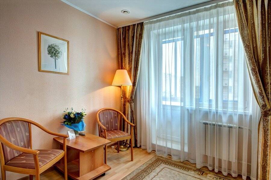 Фото Гостиницы Волга Москва 81