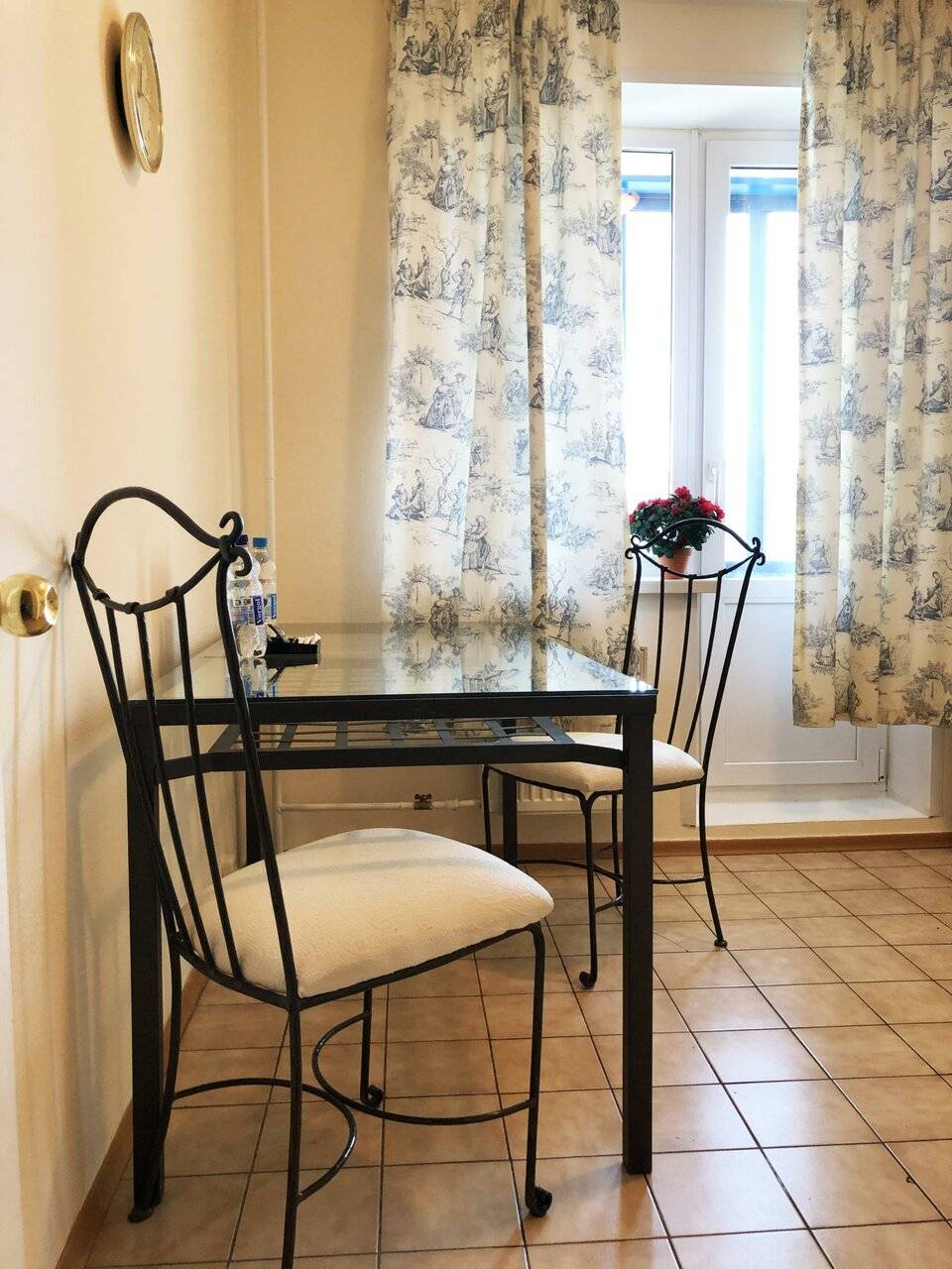 Фотографии номера Апартаменты делюкс (с кухней) в Гостинице Волга Москва