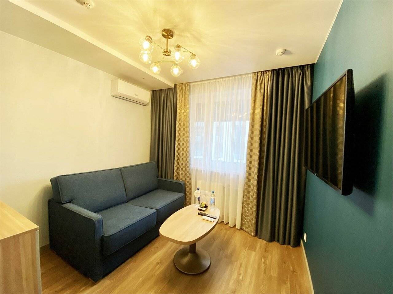 Фотографии номера Апартаменты Гранд Делюкс (с кухней) в Гостинице Волга Москва